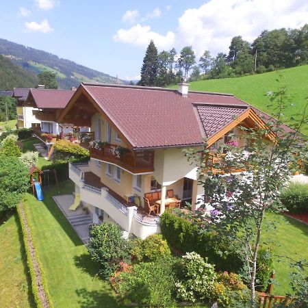 Modern Apartment In Salzburger With Terrace Kleinarl Esterno foto