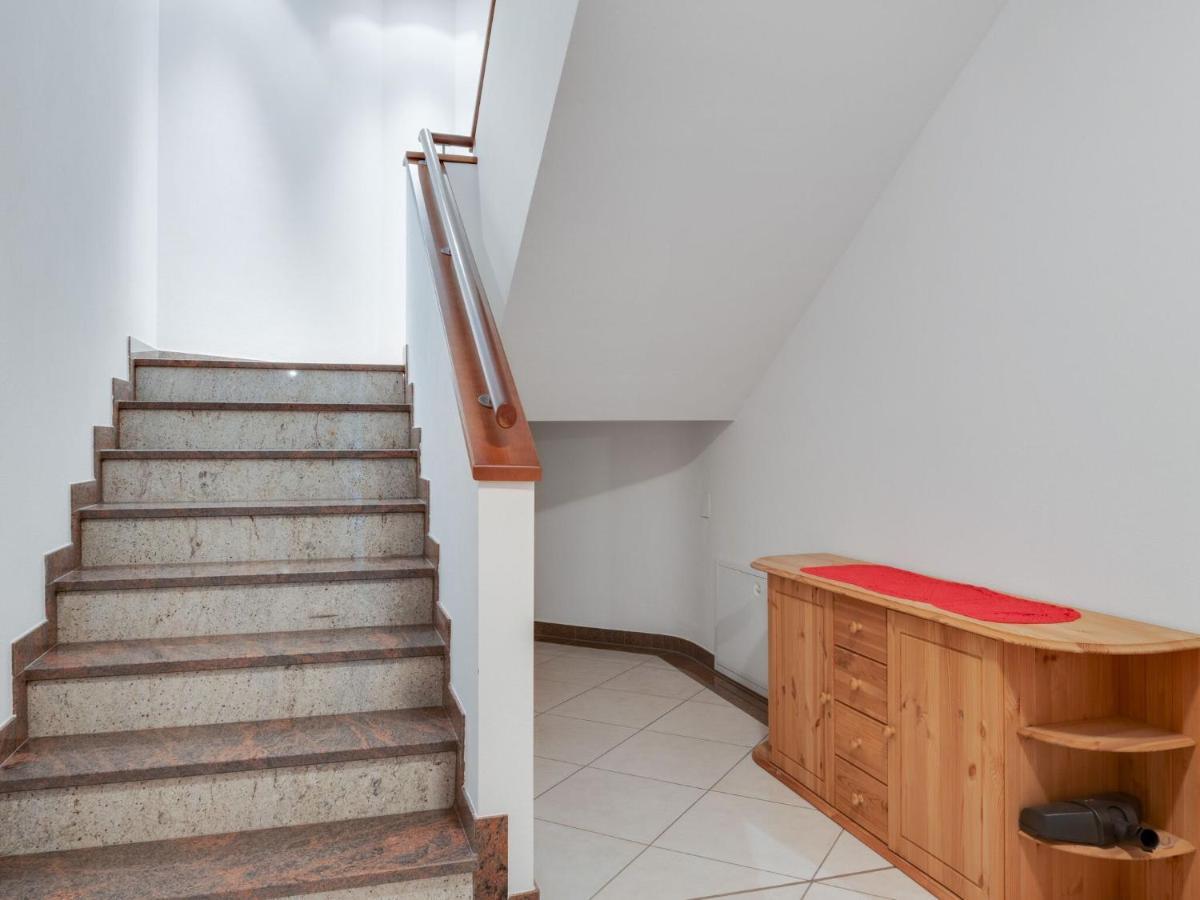 Modern Apartment In Salzburger With Terrace Kleinarl Esterno foto