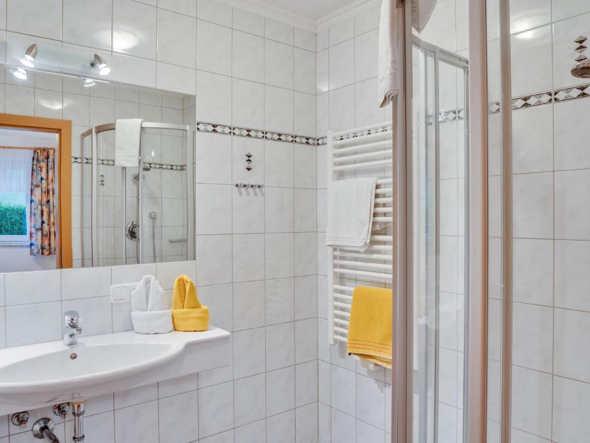Modern Apartment In Salzburger With Terrace Kleinarl Esterno foto